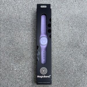 Disney Lilac MagicBand with Mouse Emblem